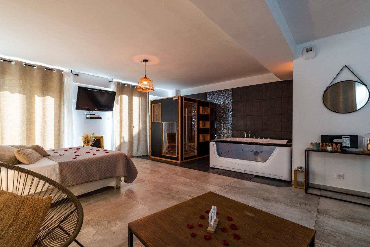 Suite And Spa 21 Dijon Exteriör bild
